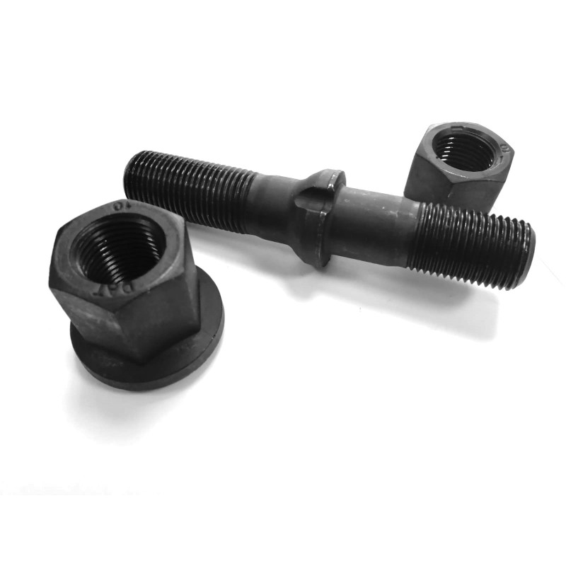 Wheel Bolt With Nut